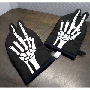 Skeleton Peace Sign Oven Mitts Set Of Two Black & White Cotton Polyester